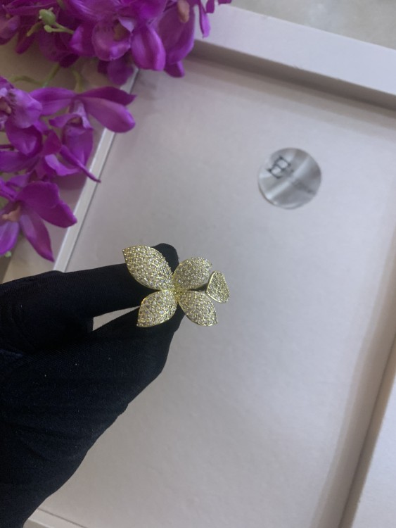 Flowers Gold Set Earrings + Rings (4 Pieces)