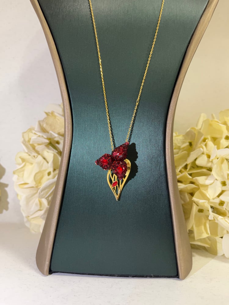 Long chain (worn in two ways)