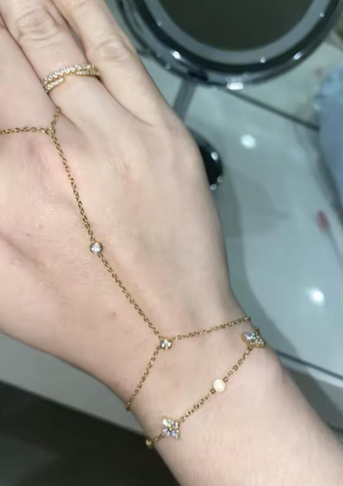 كف ناعم من الفولاذ