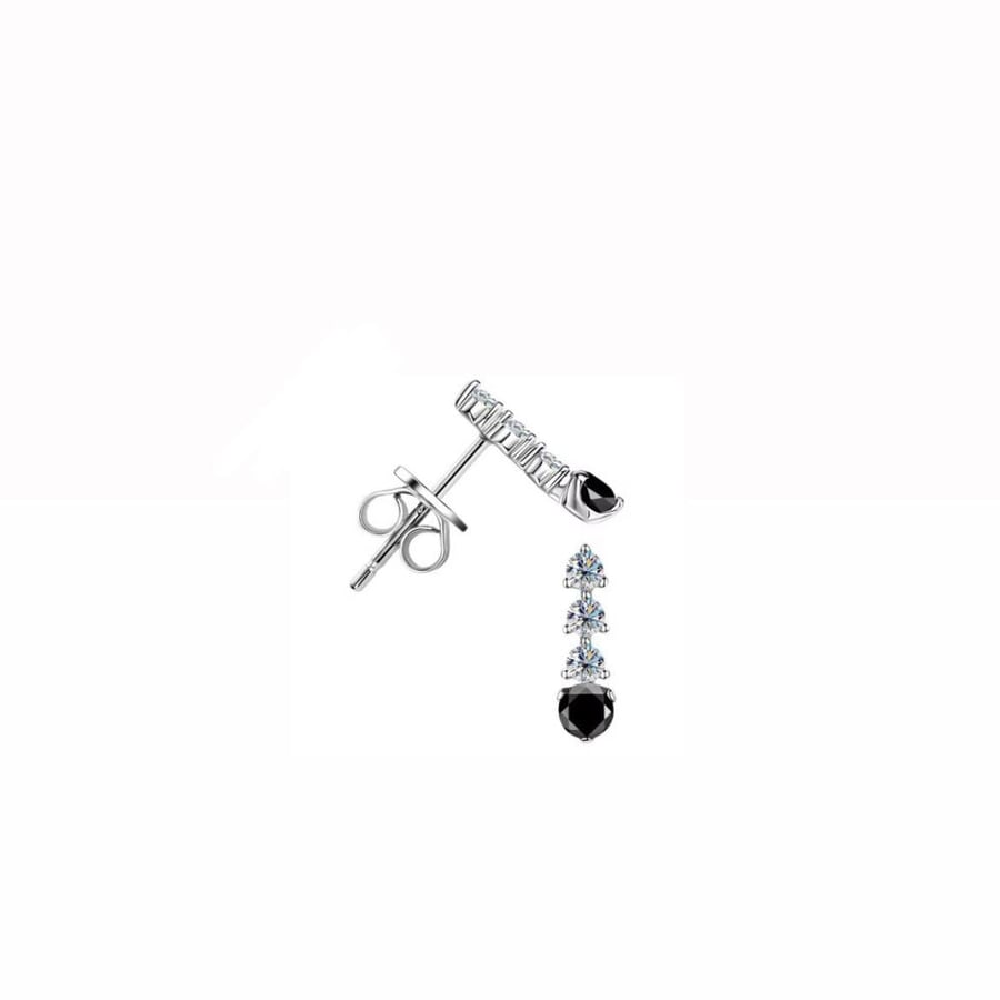 Small silver and black moissanite ring