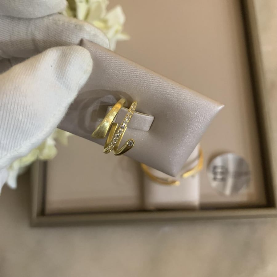 Two-piece silver set (bracelet and ring)
