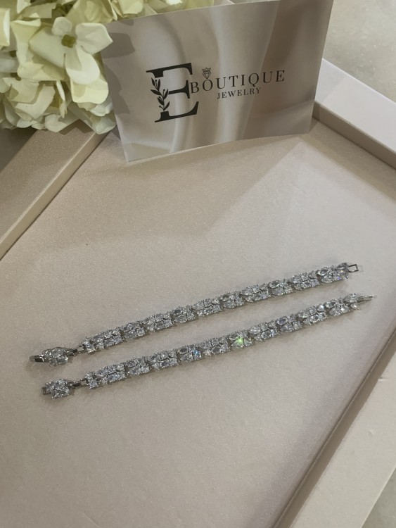 Elegant bracelet from Swarovski