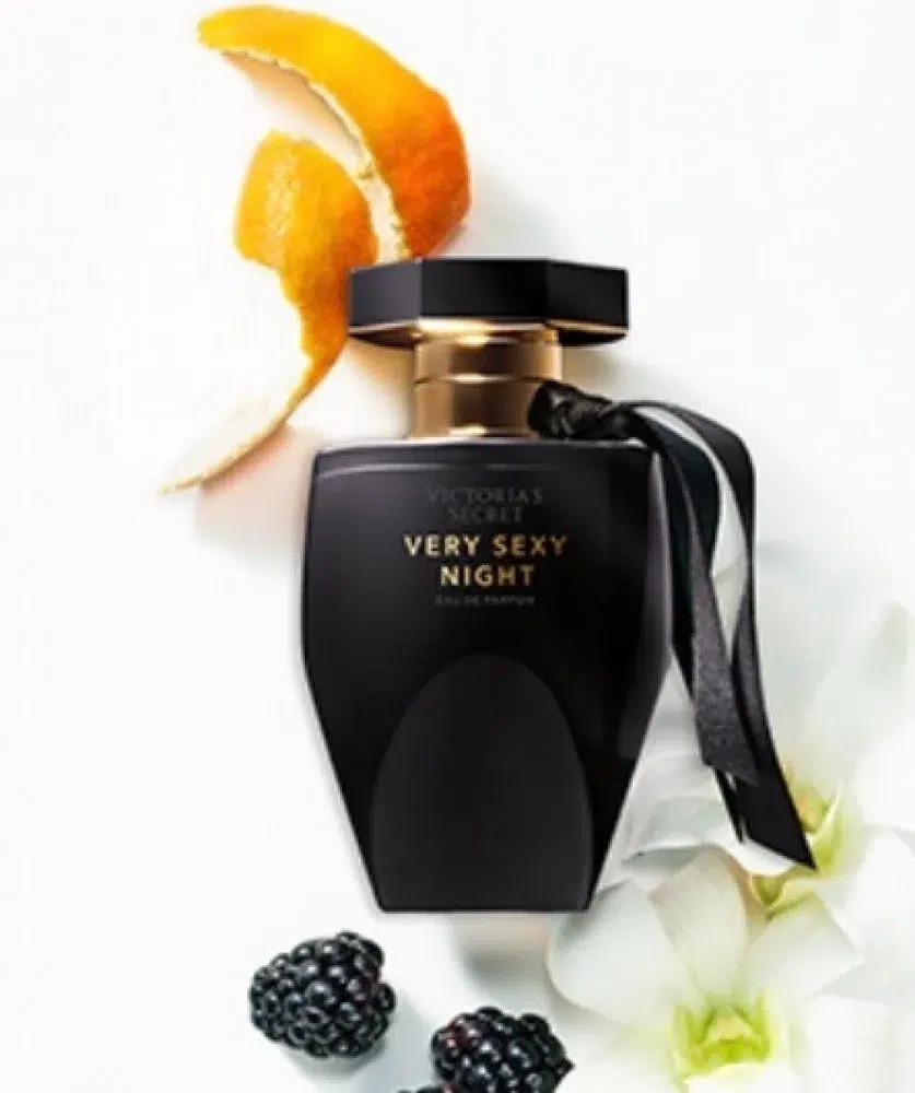 Victoria's Secret Very Sexy Night perfume