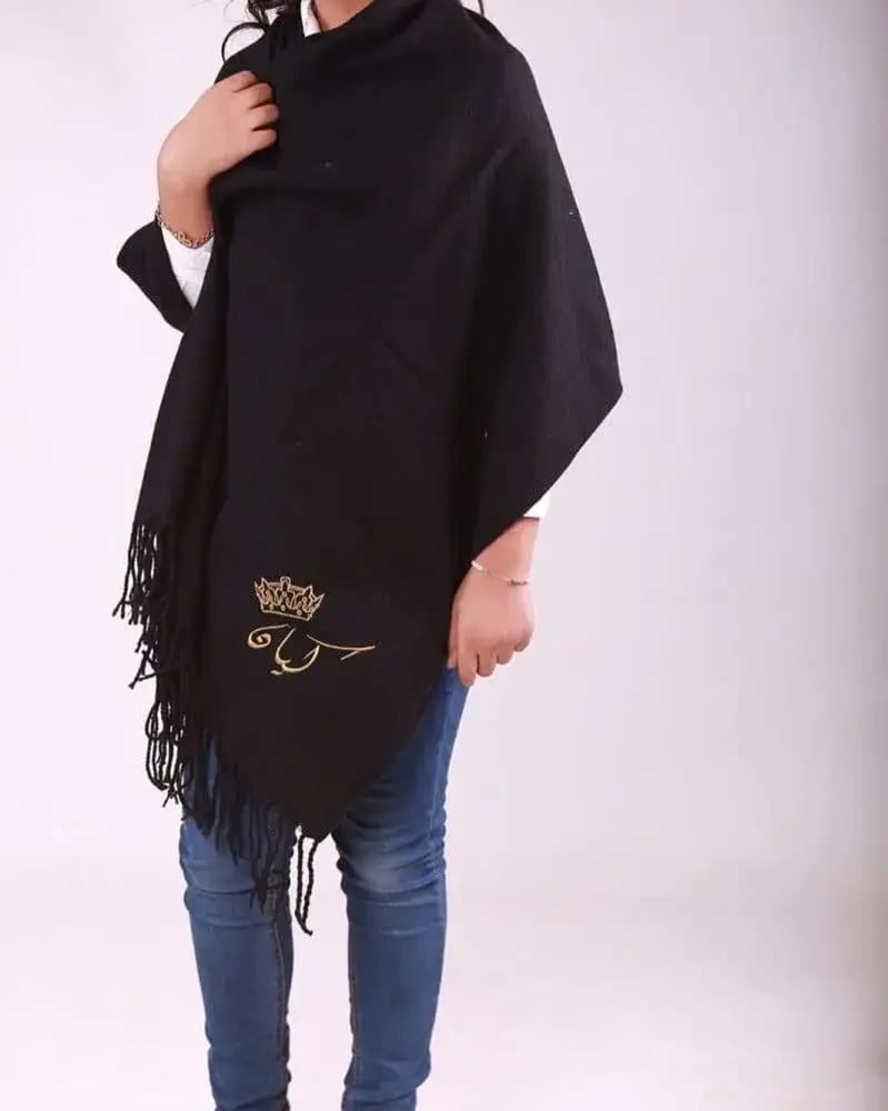 وشاح شتوي أنيق