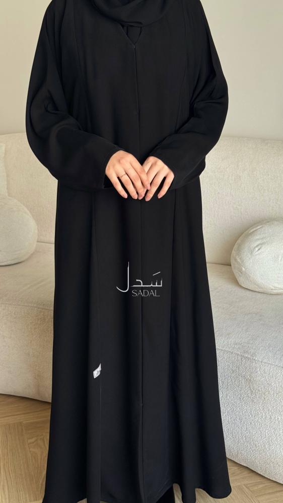 عباية كريب ملكي كلوش كامل مقفله بطقطق