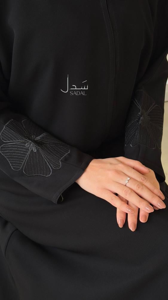 عباية عملية للدوام