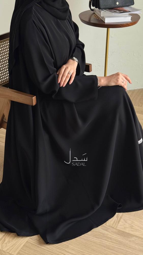 عباية نواعم دبل كلوش سوداء