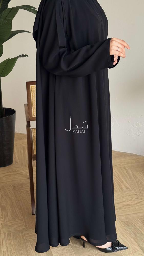 عباية دبل كلوش سوداء