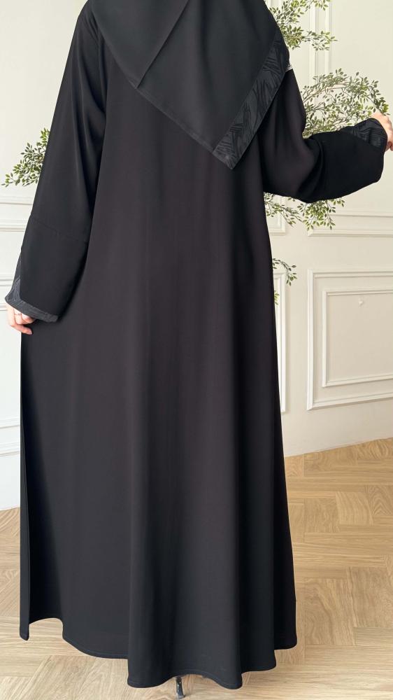 عباية ربع كلوش جاكار مع كريب ملكي