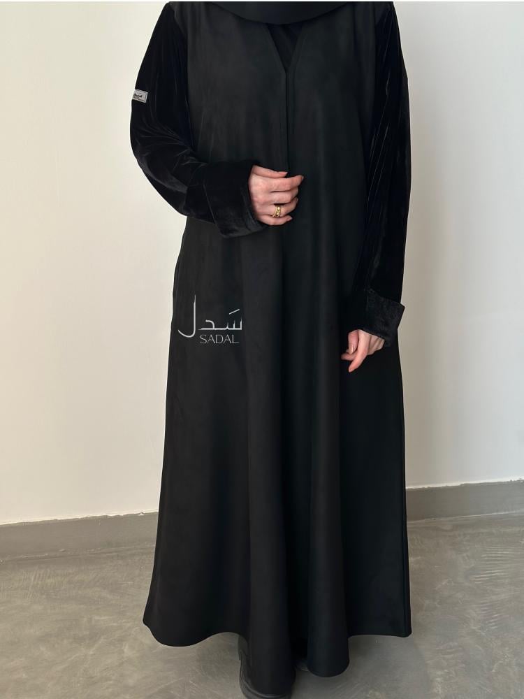 عباية شمواه مع اكمام قطيفة