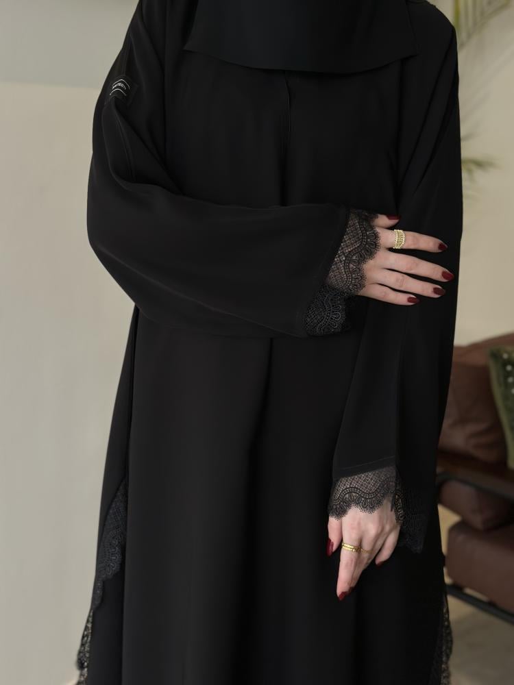 عبايه هيفاء