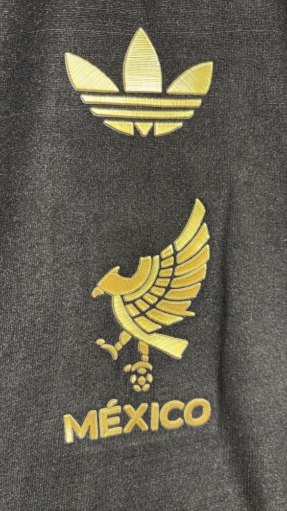 تيشيرت المكسيك الأسود
