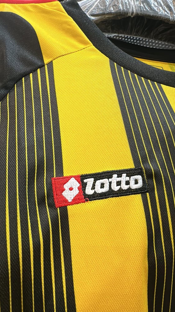 تيشيرت الاتحاد كلاسيك