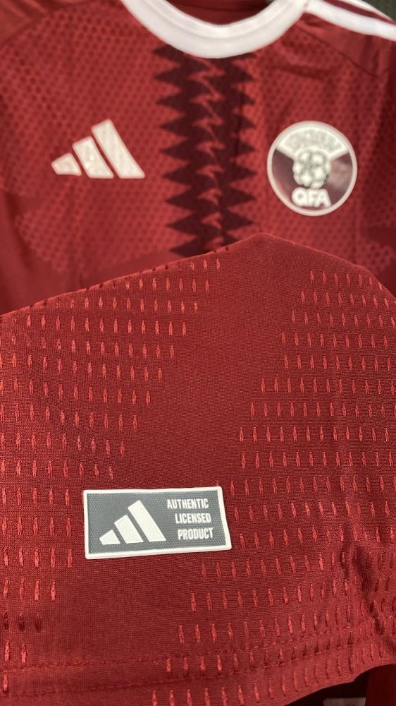 تيشيرت منتخب قطر 2027/2026