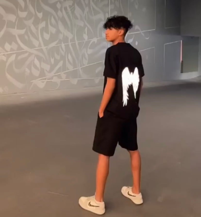 طقم Wings