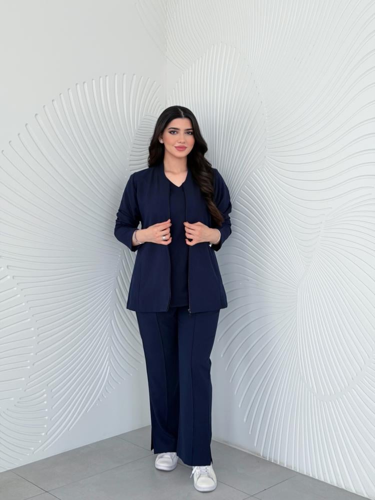 جاكت لون Navy Blue - موديل رقم ٢