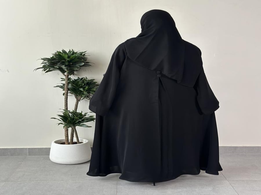 عباية كلوش كامل عملية مع كسرات