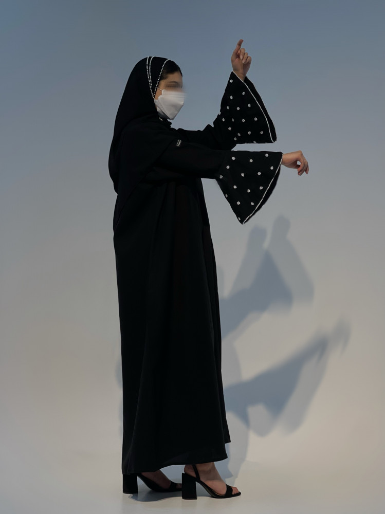 عباية لولو