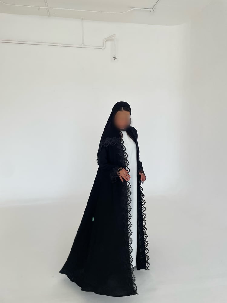 Crepe Elegant Abaya