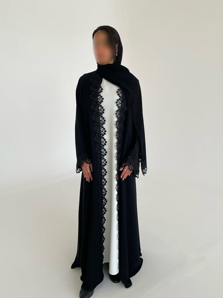 Crepe Elegant Abaya