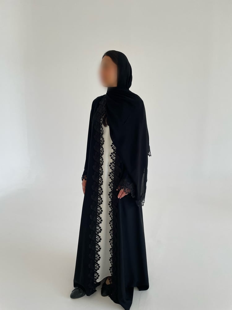 Crepe Elegant Abaya