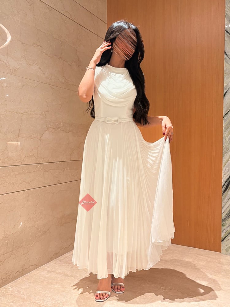 فستان سهرة ناعم للمناسبات