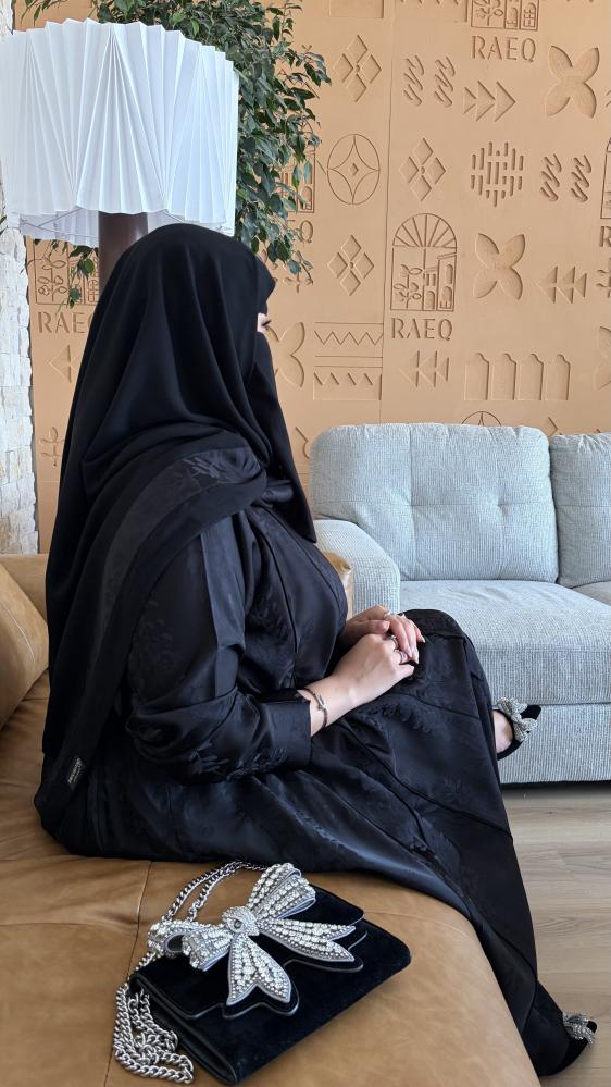 عباية الملكه