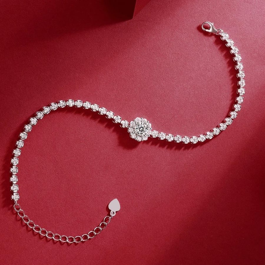 Unique tennis bracelet