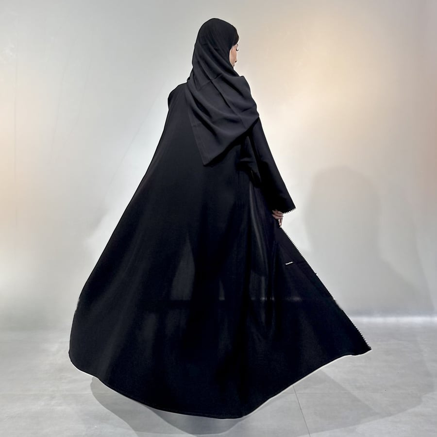عباية نورة لف