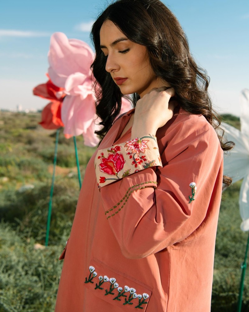 ثوب زهور الفل