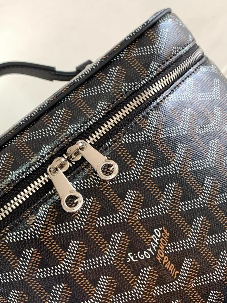 Vanity muse bag