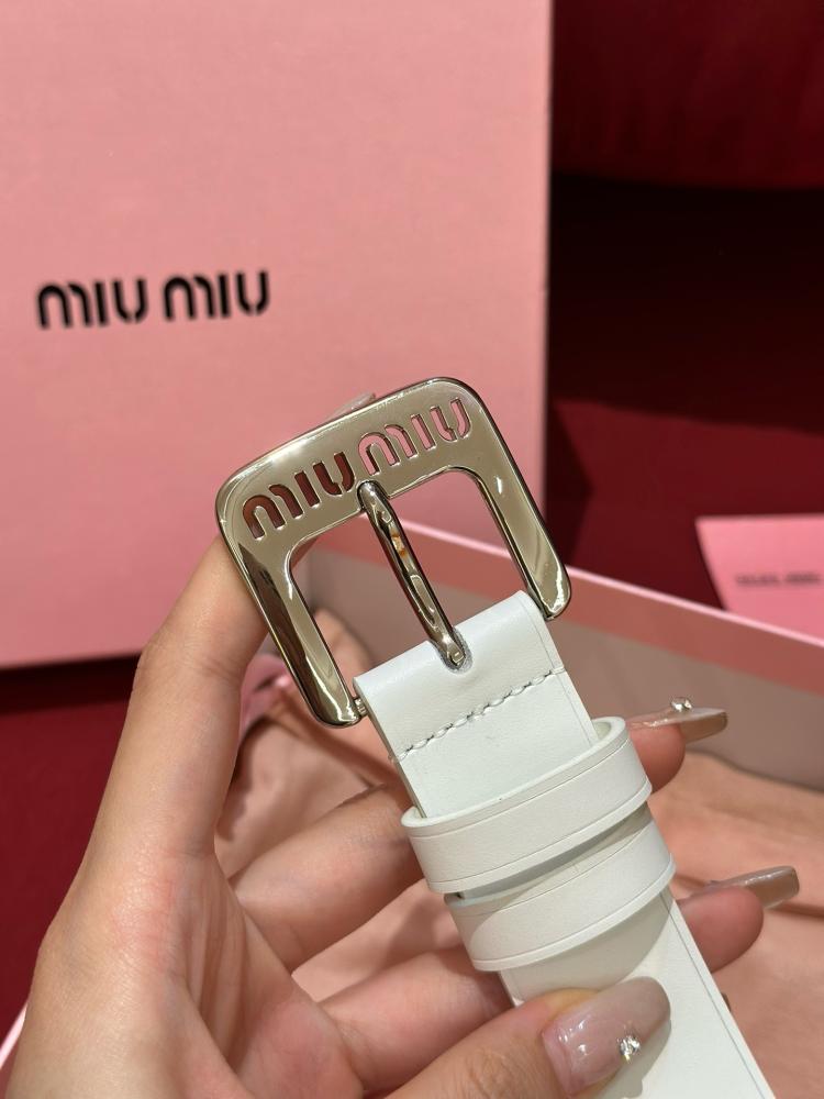 حزام miumiu