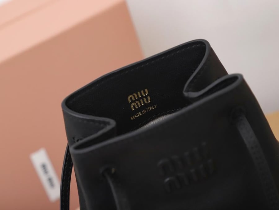pouch