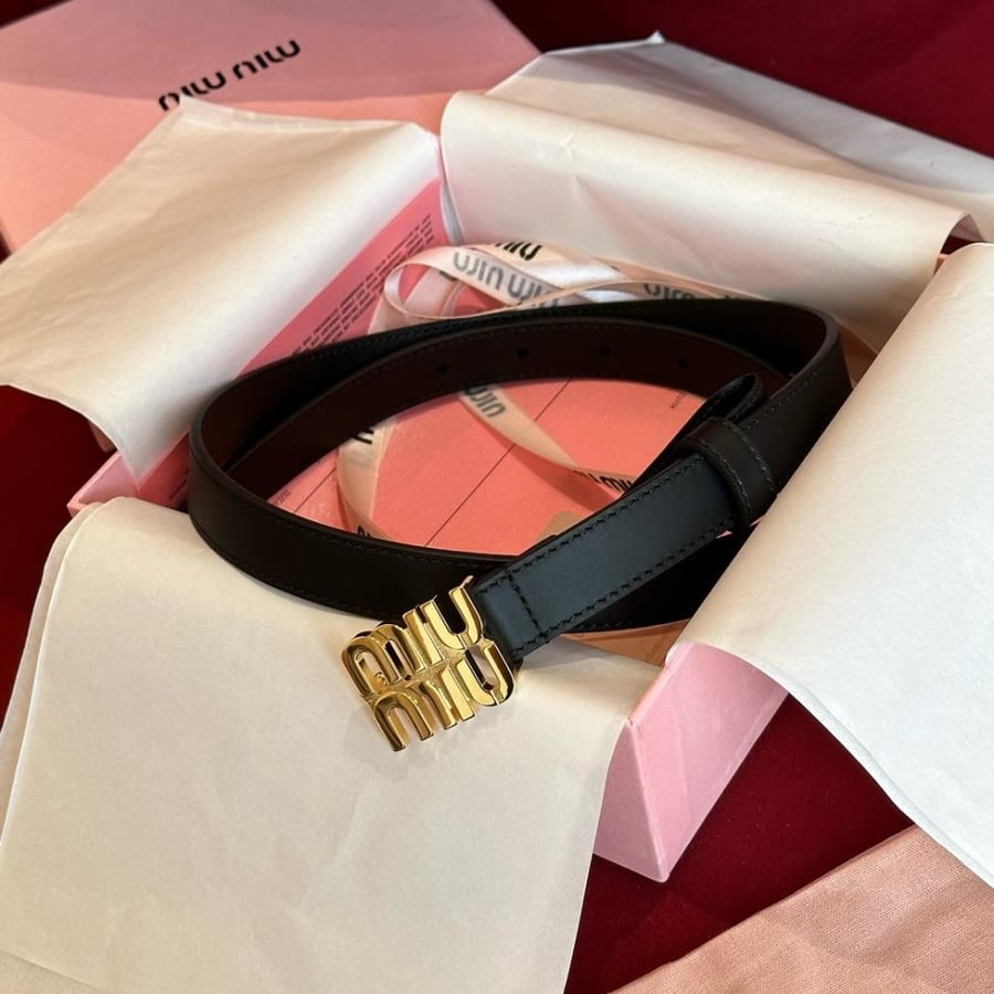 حزام miumiu
