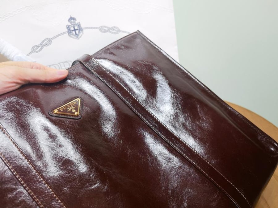 Large leather tote