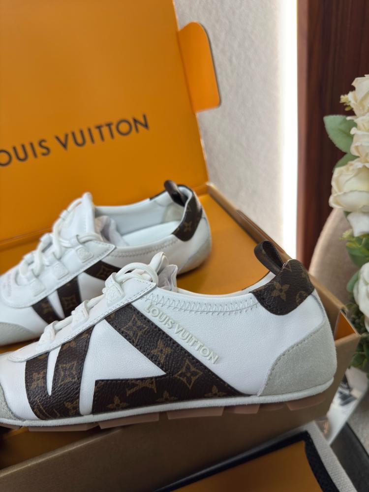 Lv sneakerina