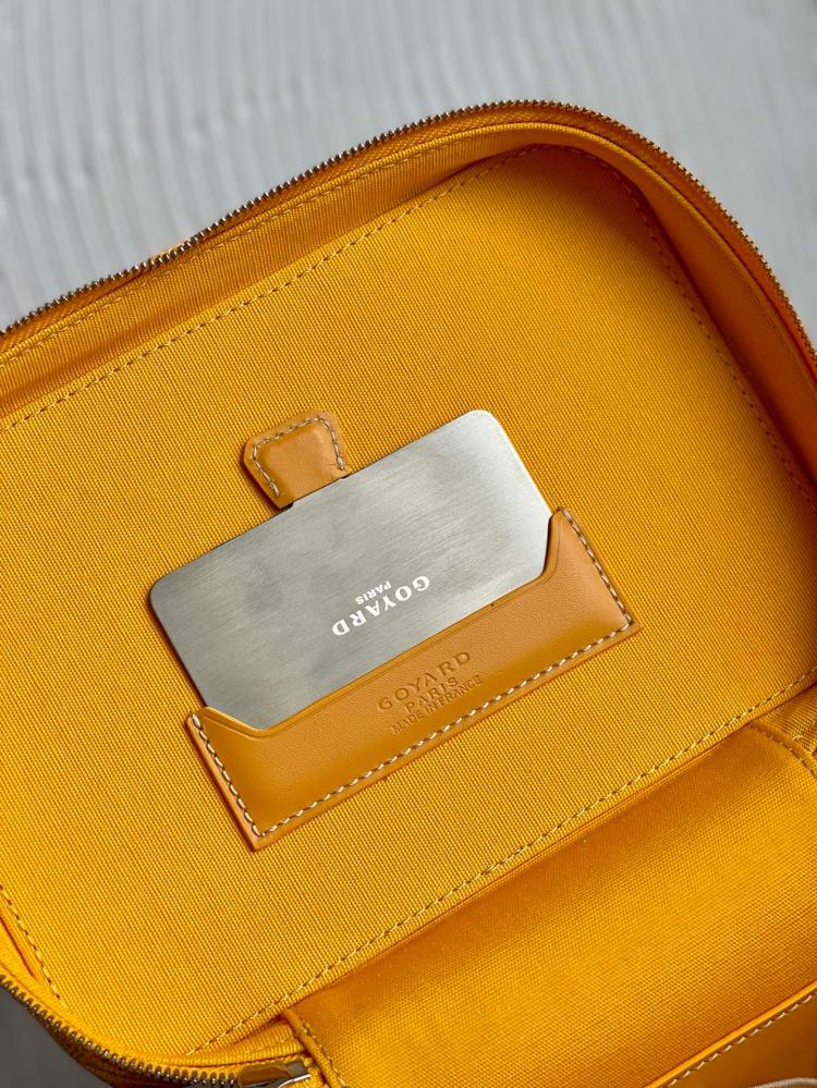 Vanity muse bag