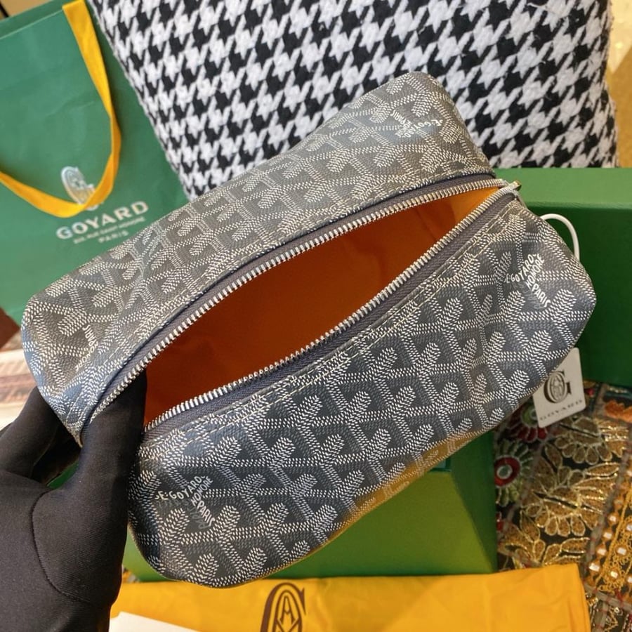 Bowling 25 Toiletry