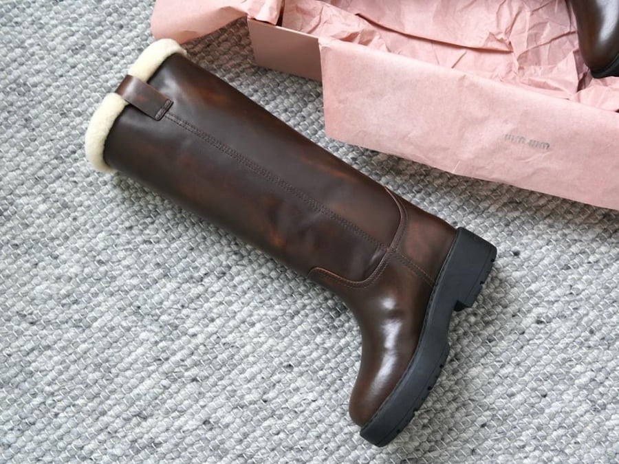 بوت miu miu
