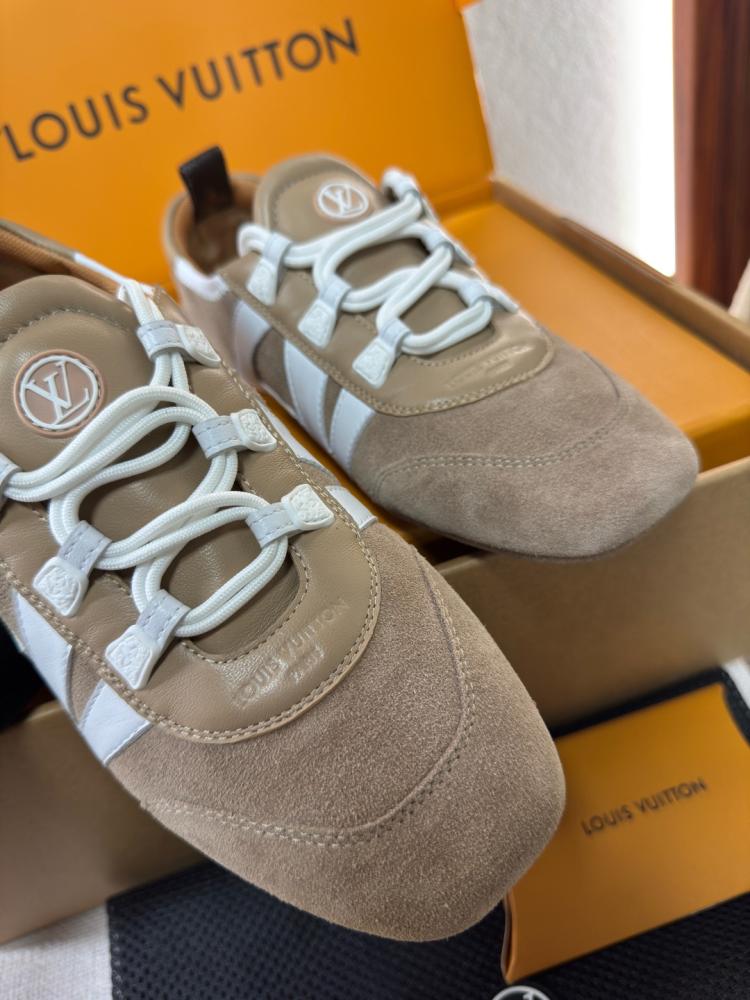 Lv sneakerina
