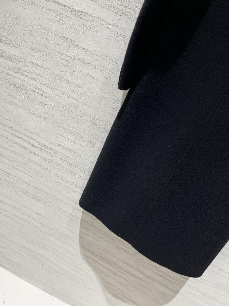 جاكيت miu