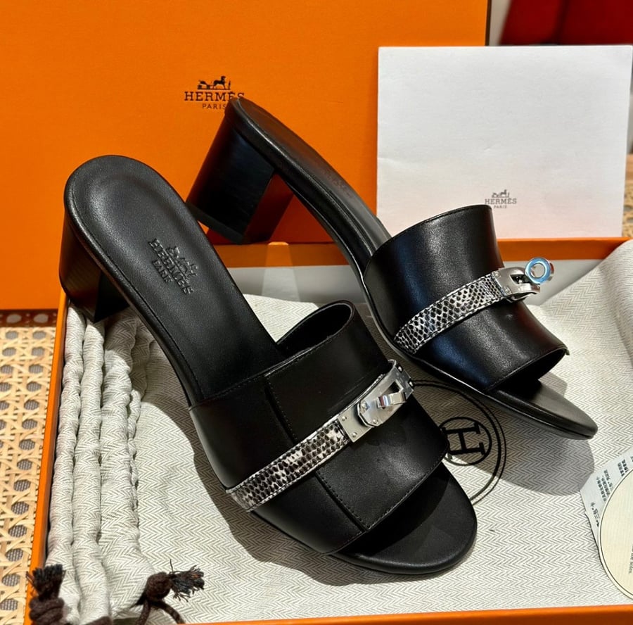 كعب Hermes