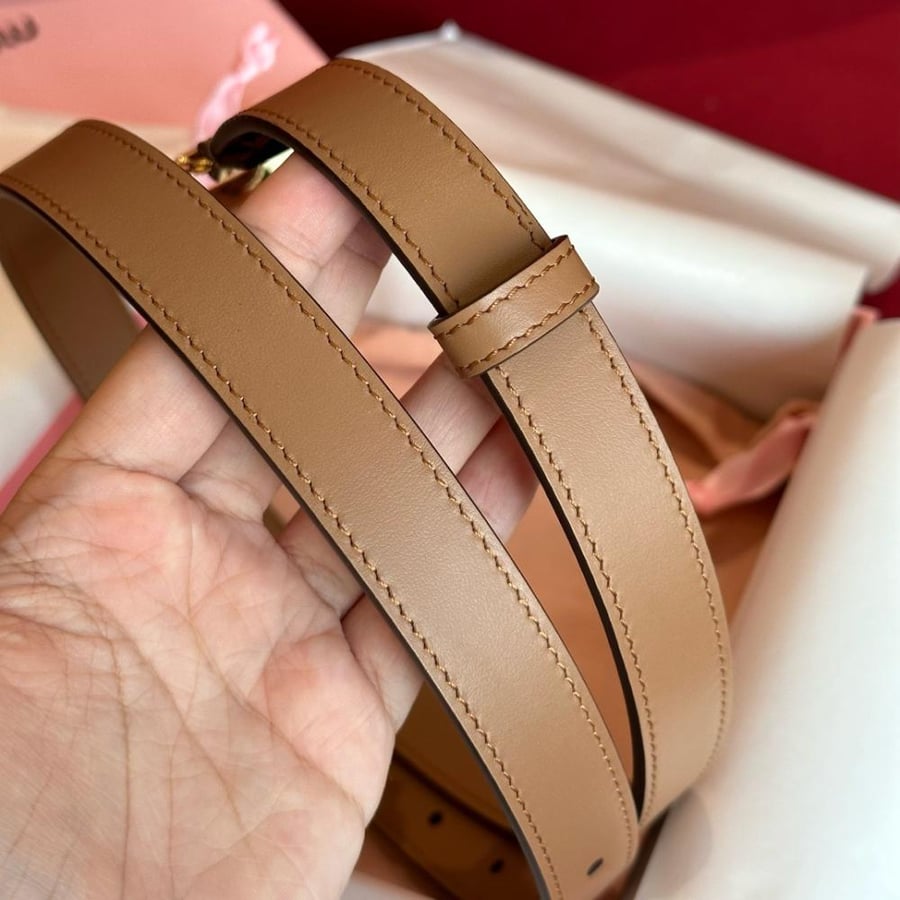 حزام miumiu
