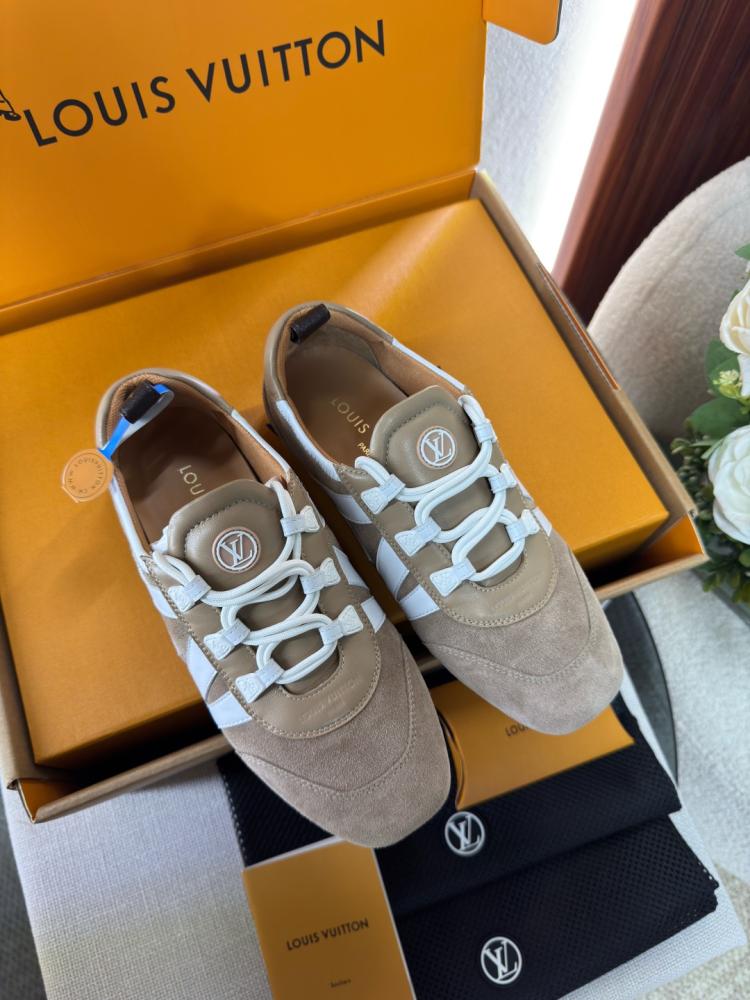 Lv sneakerina