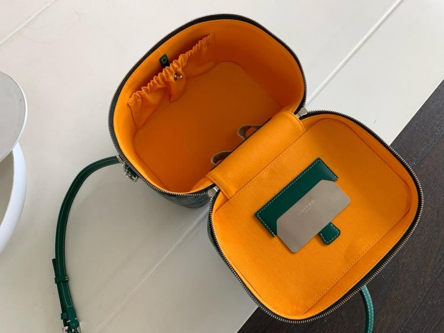 Vanity muse bag