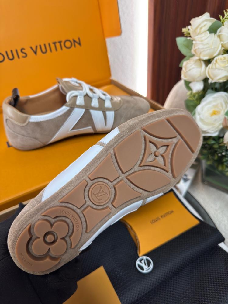 Lv sneakerina