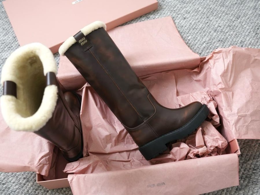 بوت miu miu