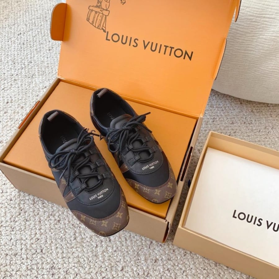 Lv sneakerina