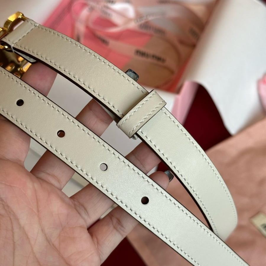 حزام miumiu