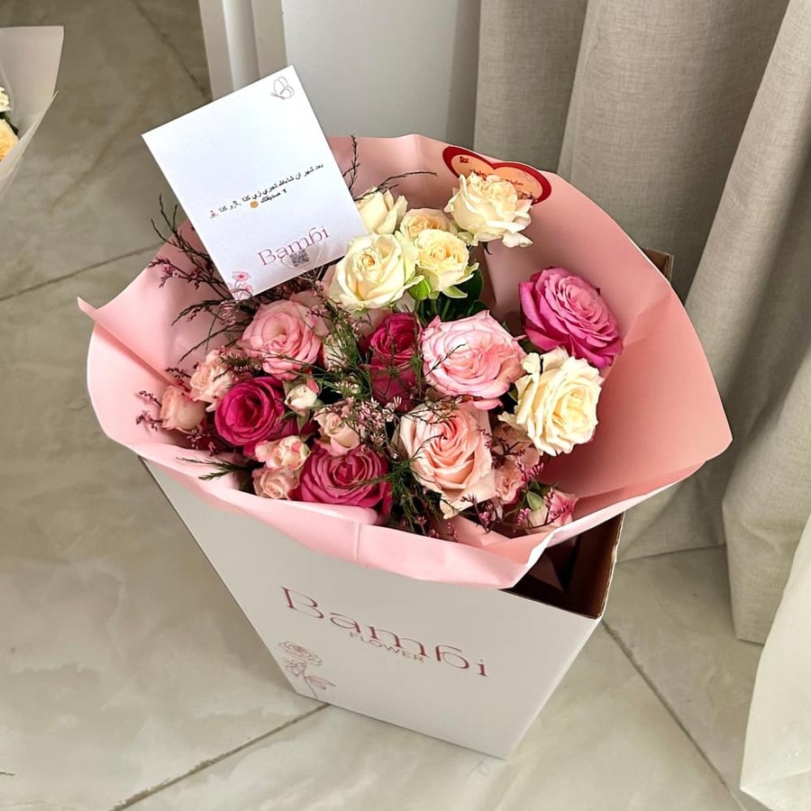 Spring Box (Mixed Pink Bouquet)